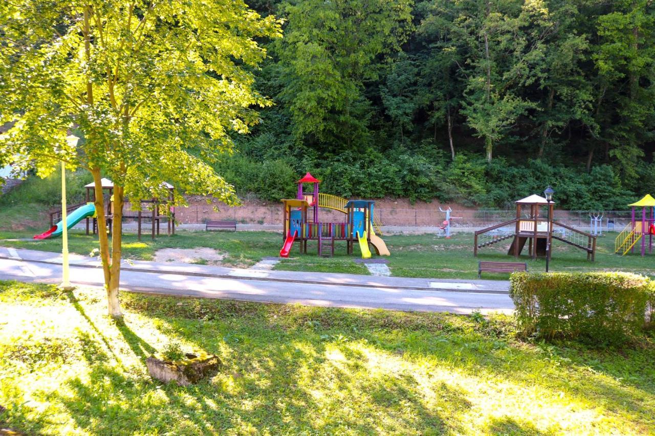 Apartament Iulia Geoagiu Băi Esterno foto